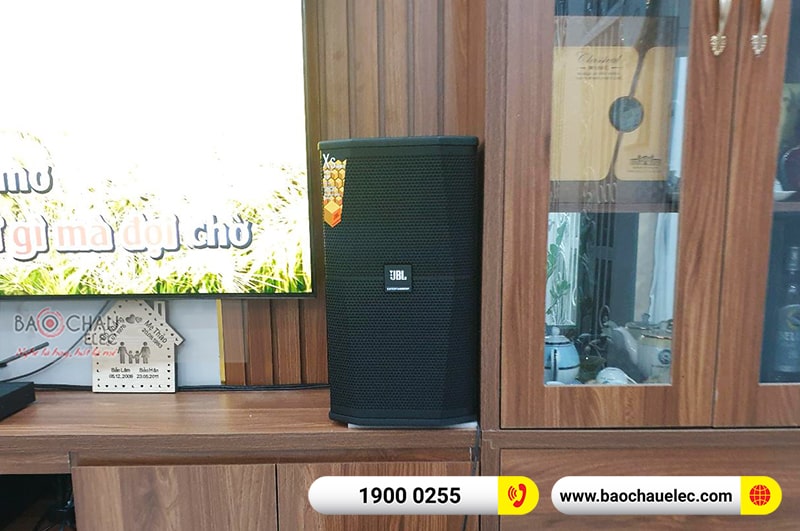 Dàn karaoke gia đình anh Thắng