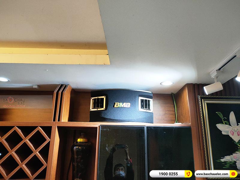 Dàn karaoke gia đình anh Thành