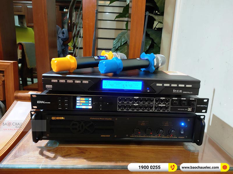Dàn karaoke gia đình anh Thành