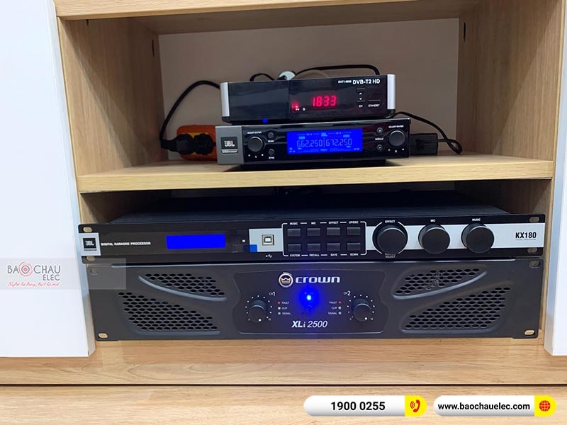 Dàn karaoke gia đình anh Tiệp