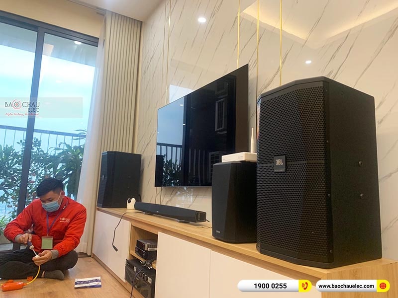 Dàn karaoke gia đình anh Tiệp