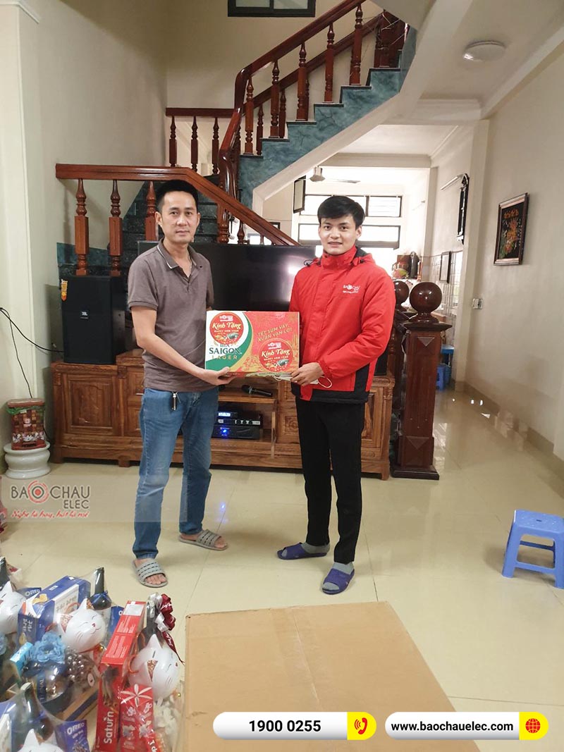 Dàn karaoke gia đình anh Trưởng