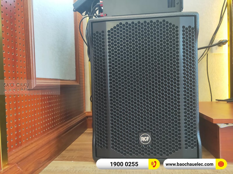 Dàn karaoke anh Tùng
