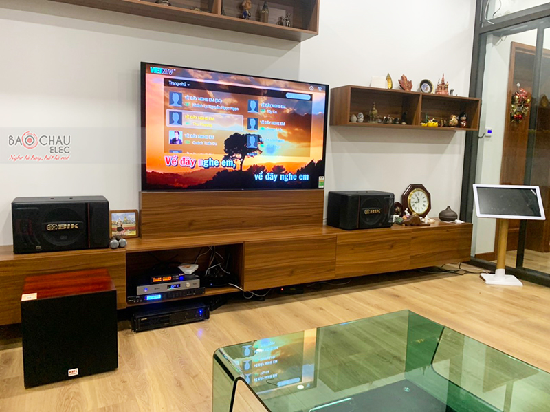 D&agrave;n karaoke gia đ&igrave;nh anh Việt 