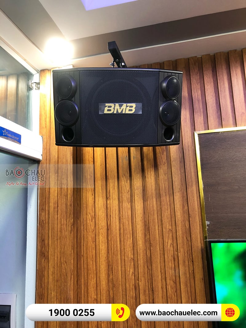 Dàn karaoke gia đình anh Vĩnh 
