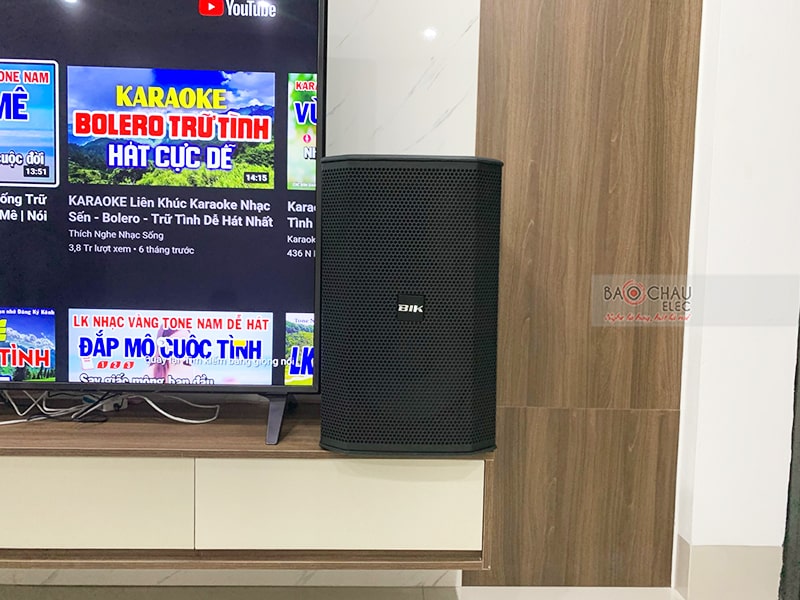 Dàn karaoke gia đình anh Vỹ