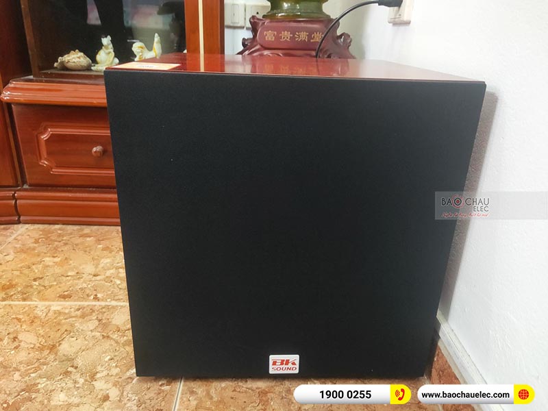 Dàn karaoke gia đình chị Hương