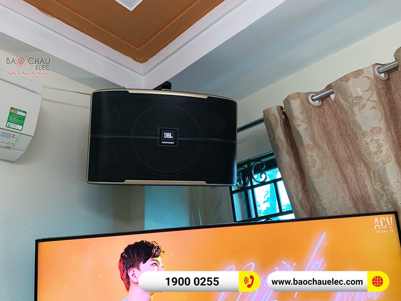 Dàn karaoke gia đình chị Nguyệt