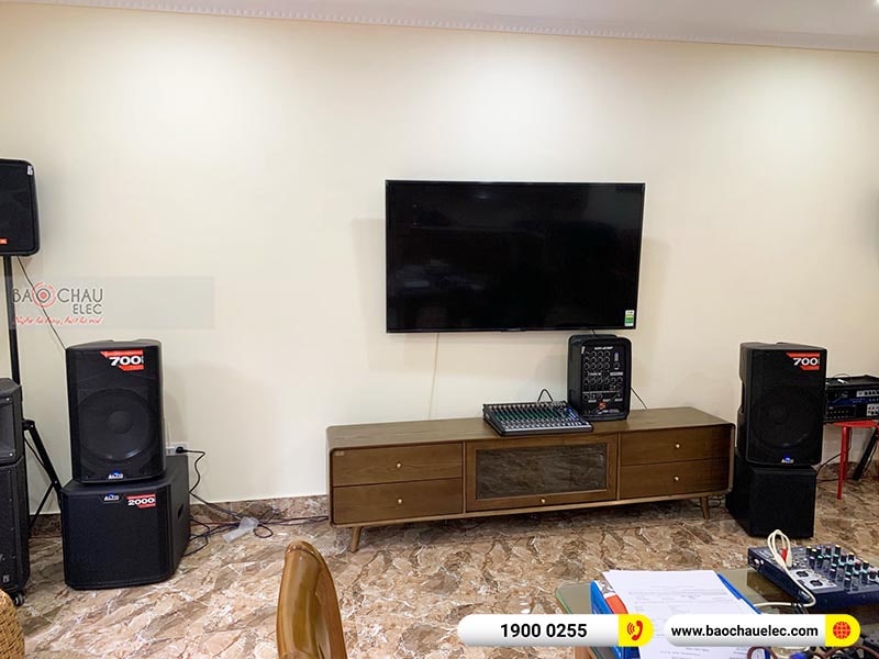 D&agrave;n karaoke gia đ&igrave;nh ch&uacute; Nghĩa tại H&agrave; Nội