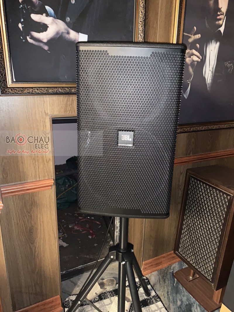Dàn karaoke gia đình anh Dũng 