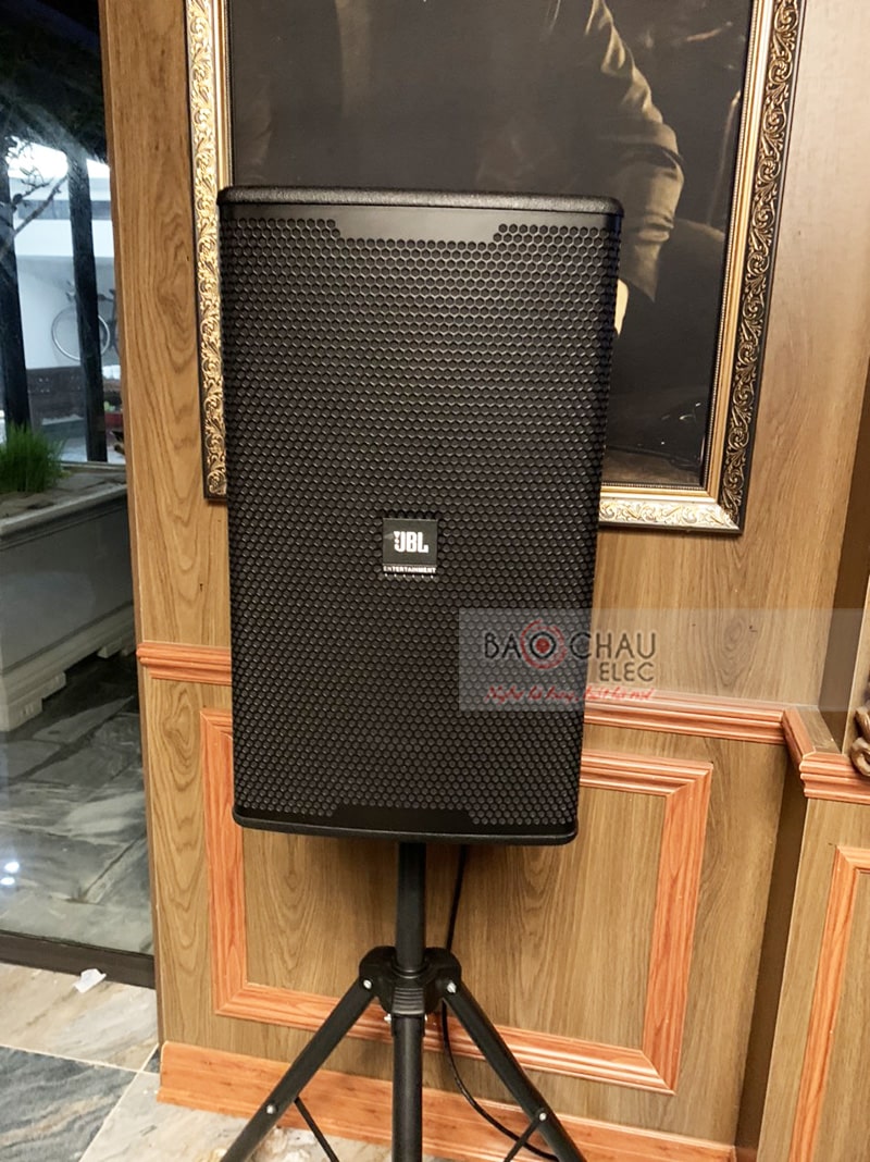 Dàn karaoke gia đình anh Dũng 