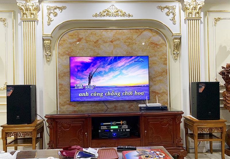 D&agrave;n karaoke gia đ&igrave;nh anh Dũng h4