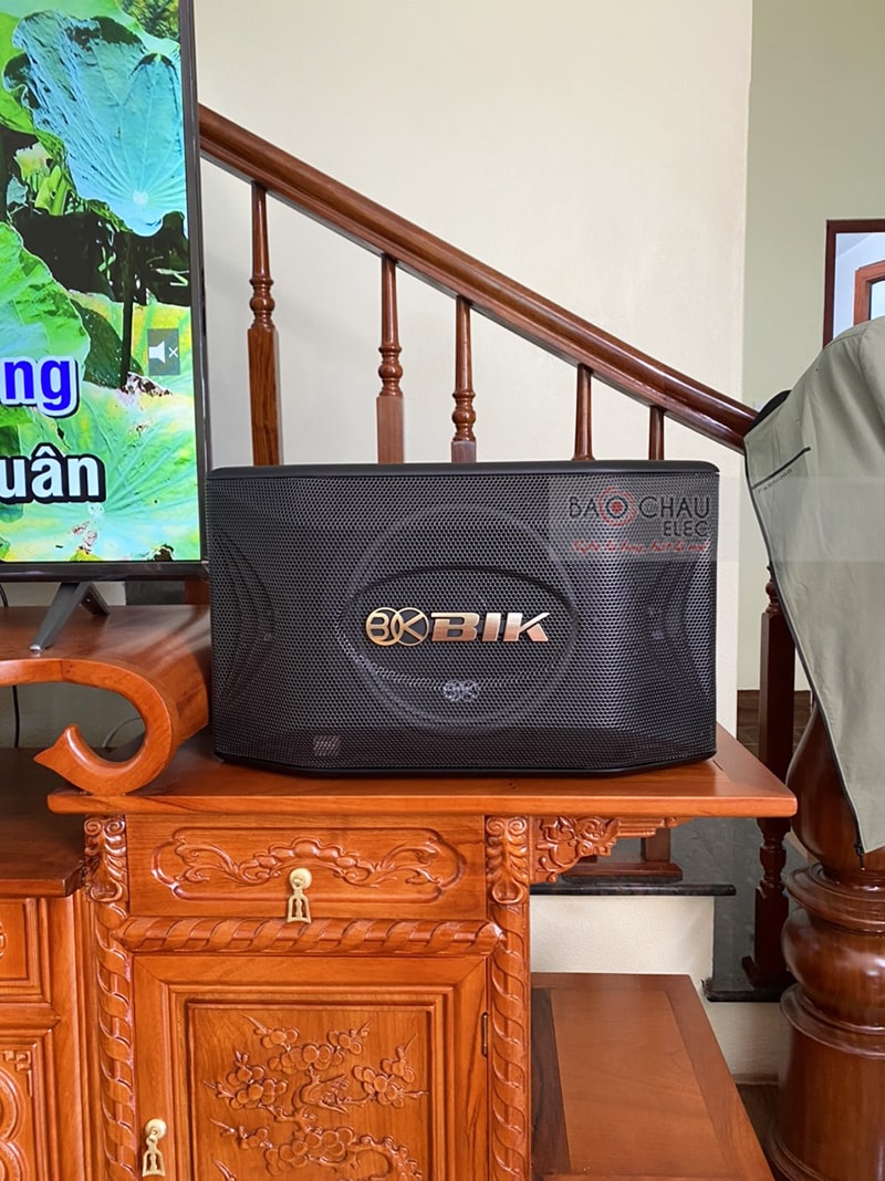 Dàn karaoke gia đình anh Dương 
