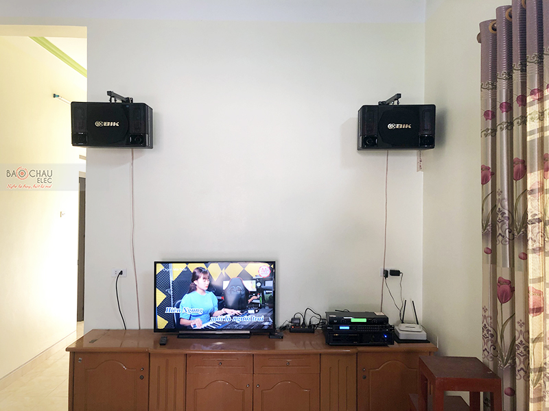 Dàn karaoke gia đình anh Hoan h4