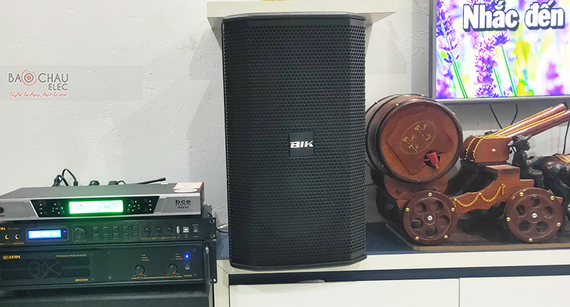 Dàn karaoke gia đình anh Hoàng h1