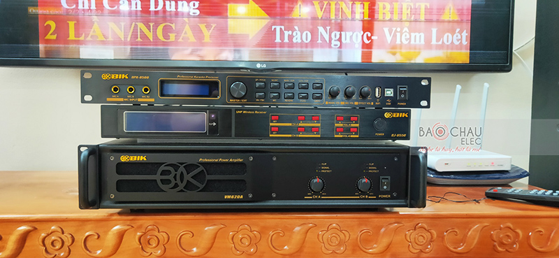 Dàn karaoke gia đình anh Hoàng h3