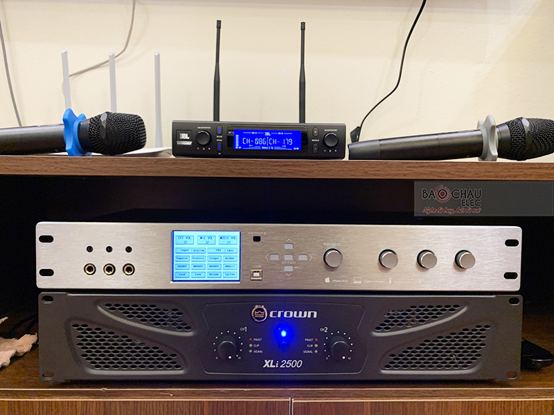 Dàn karaoke gia đình anh Hội h2