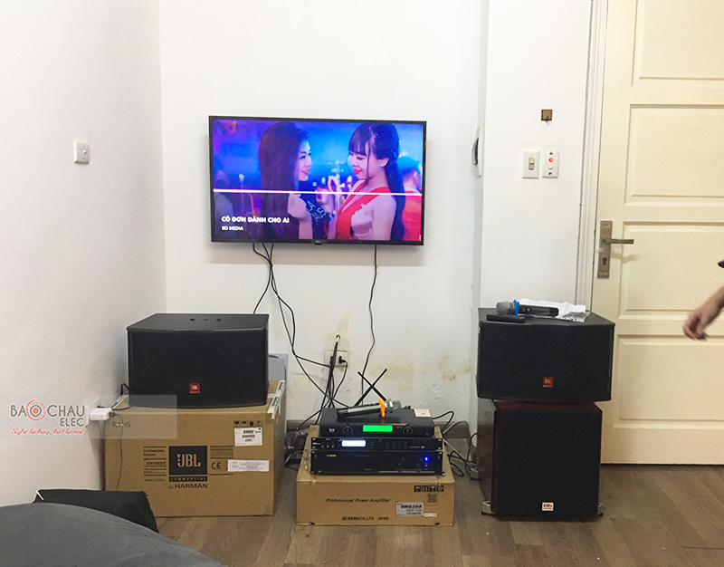 Lắp đặt dàn karaoke gia đình anh Hùng tại Hà Nội (JBL CV1052T, VM620A, X5 Plus, SW512C, U900 Plus X)