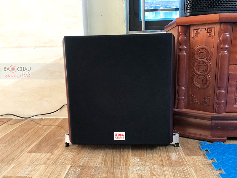 Dàn karaoke gia đình anh Hưởng