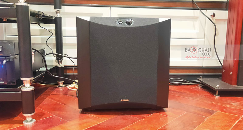 Loa sub Yamaha Sw 300 ch&iacute;nh h&atilde;ng