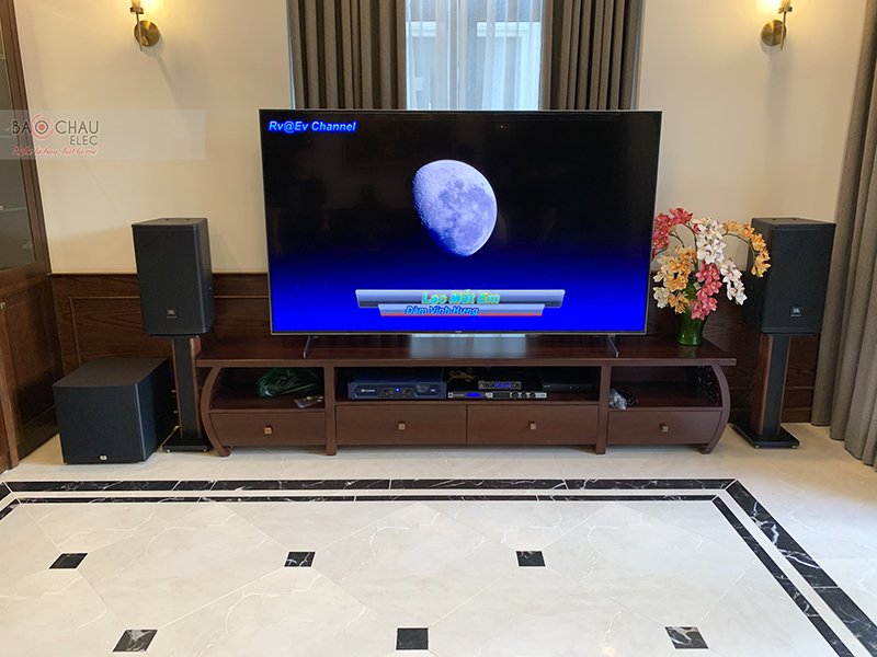 Lắp đặt dàn karaoke gia đình anh Khuê tại Hà Nội (JBL MTS10, Crown T5, JBL KX180, A120P, JBL VM200) 