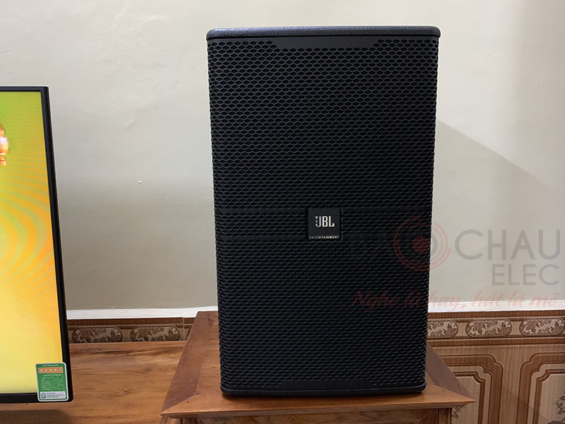 Bộ d&agrave;n karaoke gia đ&igrave;nh của anh Long tại Ba V&igrave; - HN h2