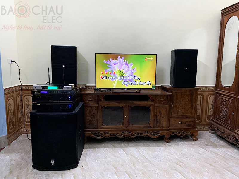 Bộ d&agrave;n karaoke gia đ&igrave;nh của anh Long tại Ba V&igrave; - HN h5
