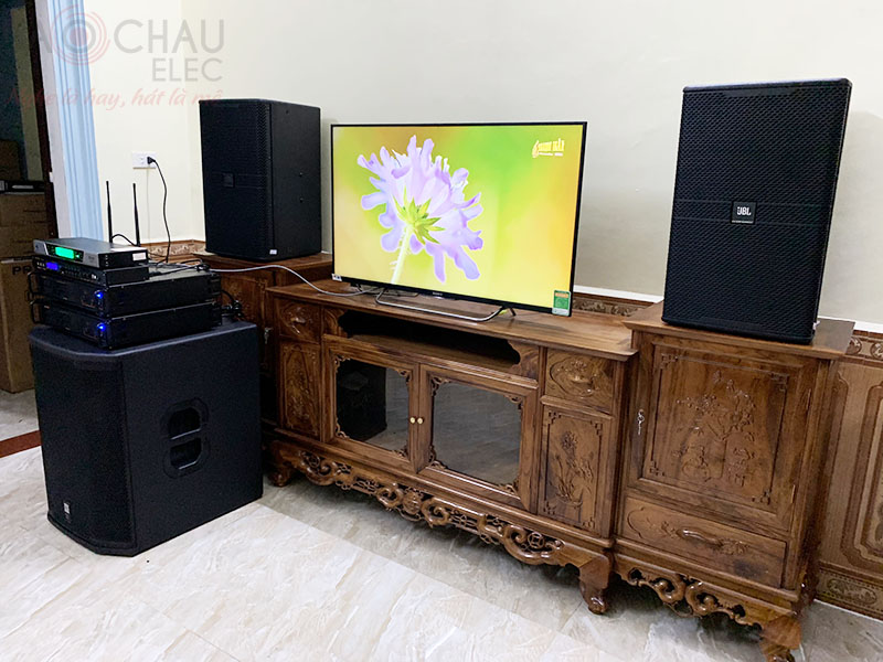 Bộ d&agrave;n karaoke gia đ&igrave;nh của anh Long tại Ba V&igrave; - HN h7