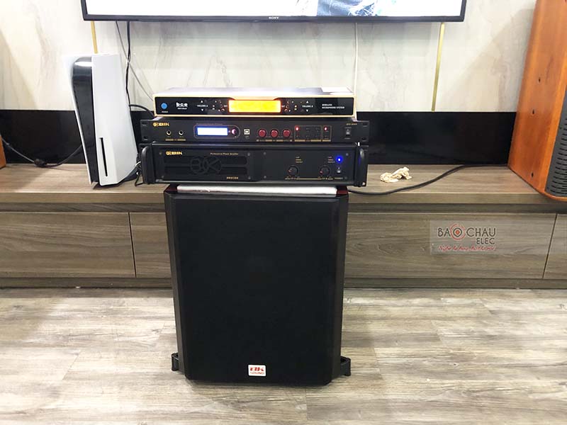 Dàn karaoke gia đình anh Phong h3