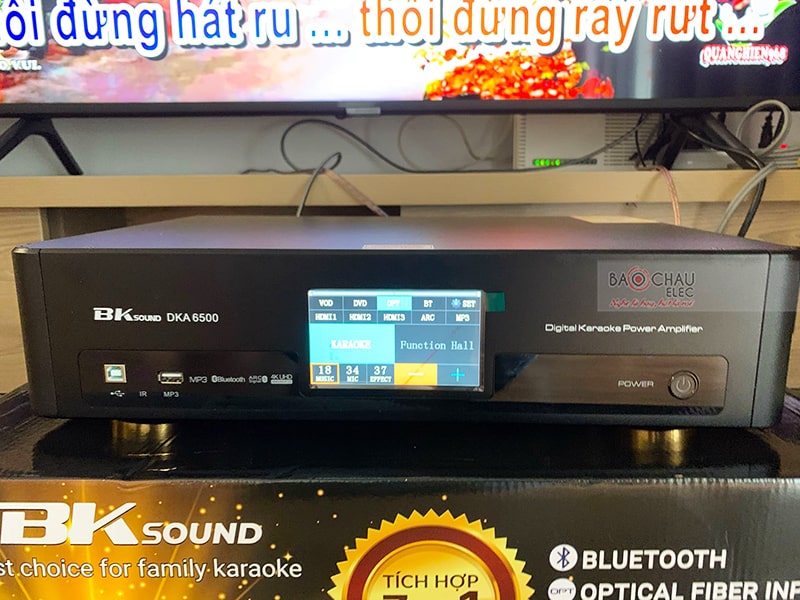Dàn karaoke gia đình anh Phương 