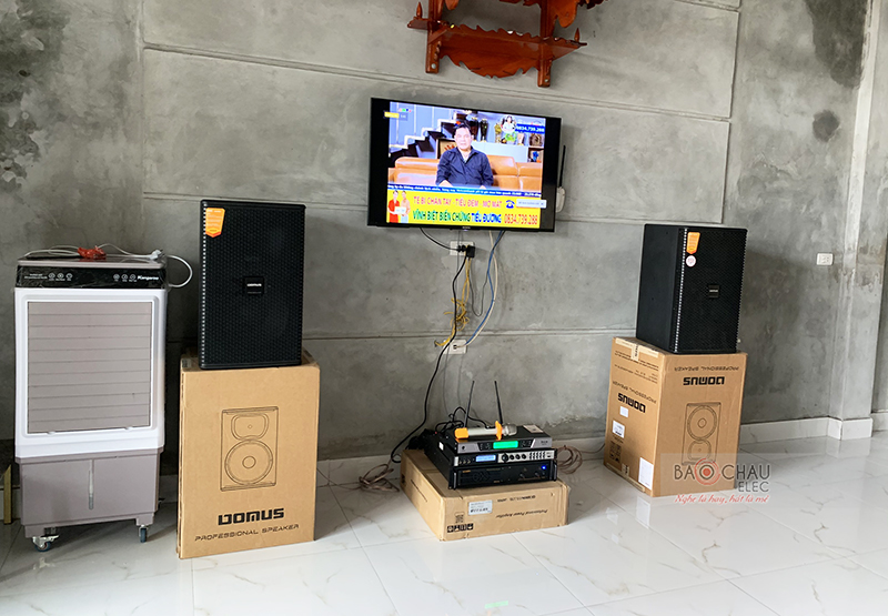 Dàn karaoke gia đình anh Phương h6
