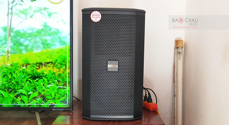 Dàn karaoke gia đình anh Quyết h2
