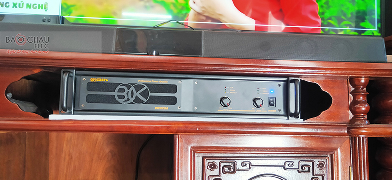 Dàn karaoke gia đình anh Quyết h3