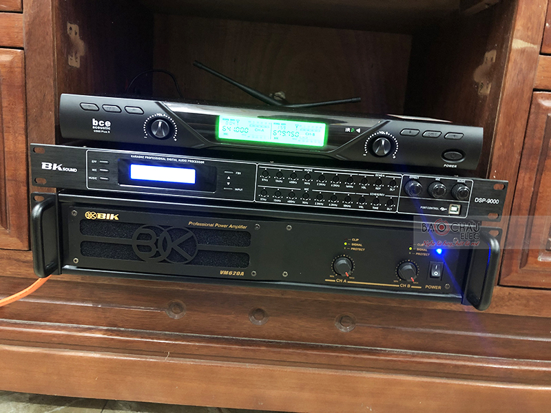 Dàn karaoke gia đình anh San h3