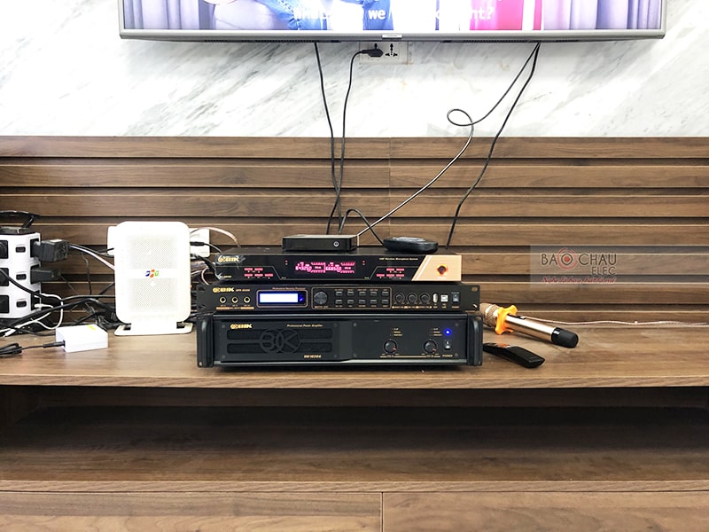 Dàn karaoke gia đình anh sơn 