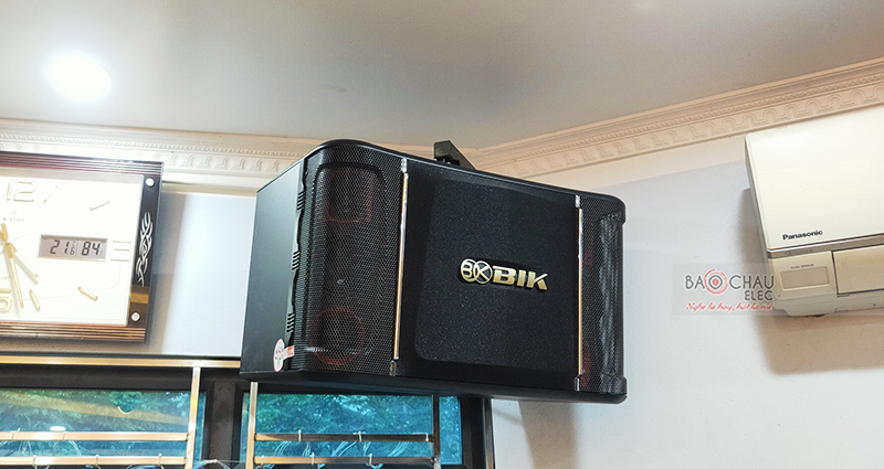Dàn karaoke gia đình anh Thái h2