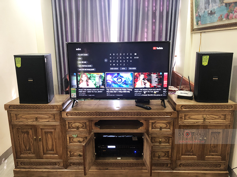 Dàn karaoke gia đình anh Tiến h2