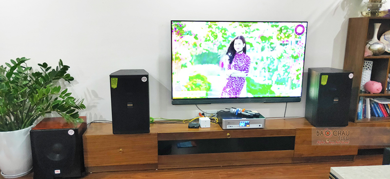 d&agrave;n karaoke cho anh Tiến tại H&agrave; Nội