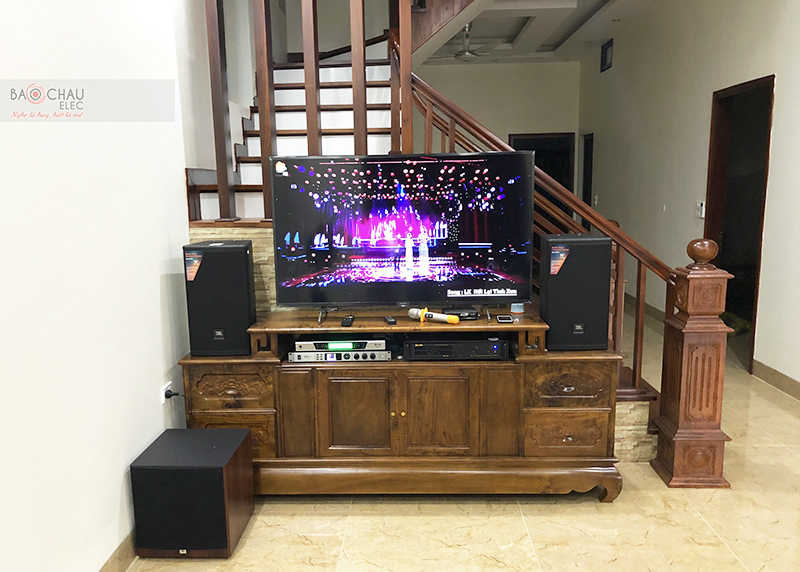 Dàn karaoke gia đình anh Toản h6