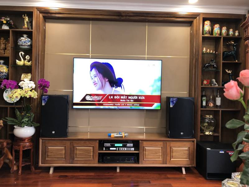 Lắp đặt d&agrave;n karaoke gia đ&igrave;nh anh Trụ tại H&agrave; Nội