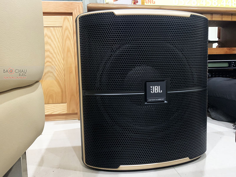 Dàn karaoke gia đình anh Tuấn h3