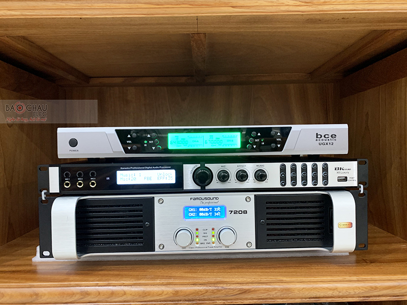 Dàn karaoke gia đình anh Việt h4