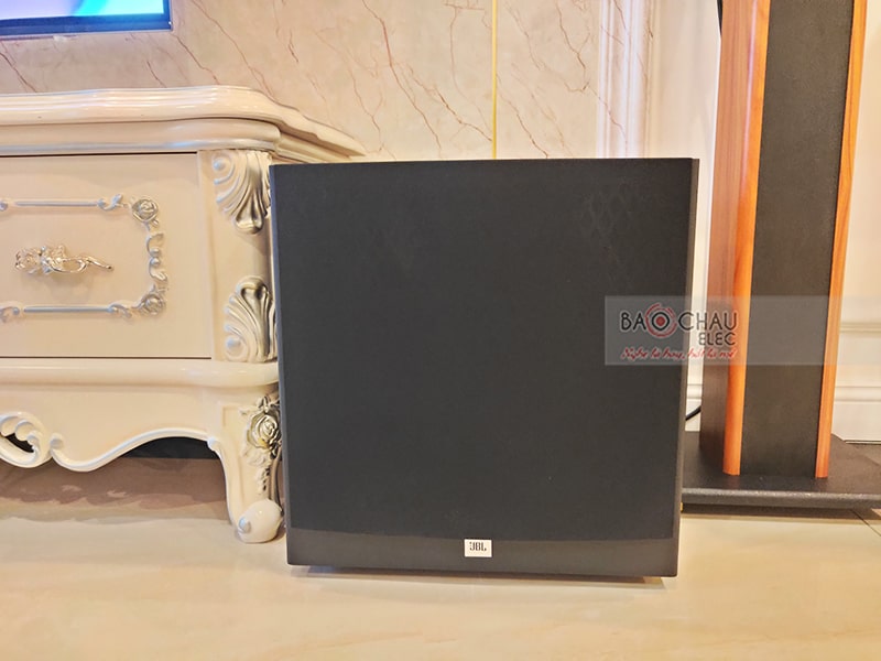 Dàn karaoke gia đình chị Hiền 