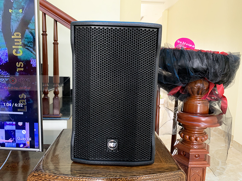 Dàn karaoke gia đình chị Vui h2