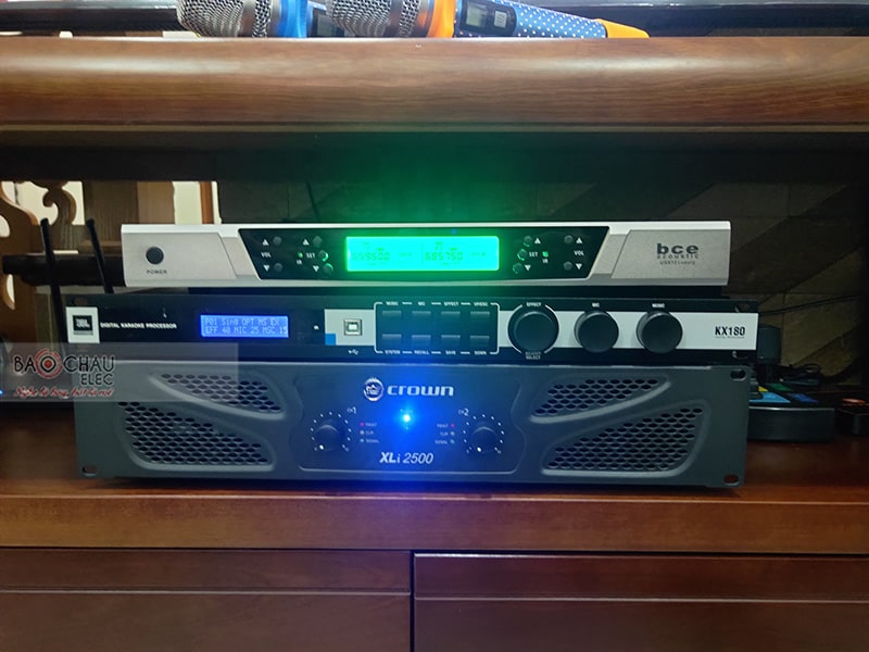 Dàn karaoke gia đình chú Khanh 