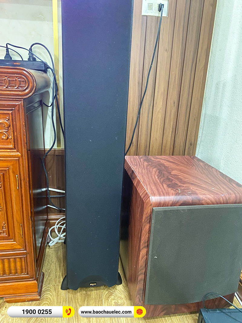 Lắp đặt dàn nghe nhạc trị giá hơn 20 triệu cho anh Chung tại TPHCM (Klipsch Synergy Black Label F200, JBL RMA-330A)