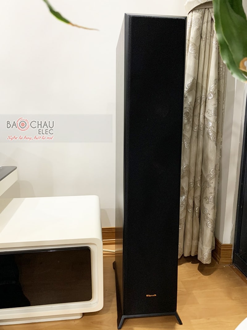 Dàn nghe nhạc gia đình anh Ngọc