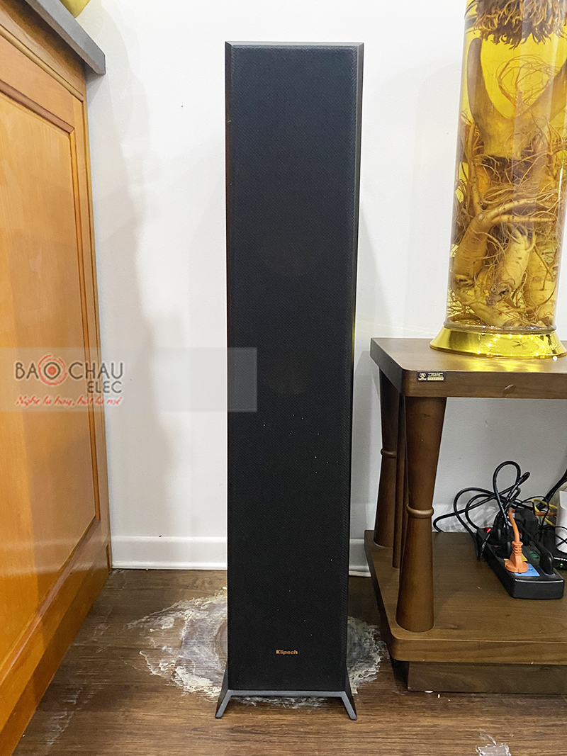 Dàn nghe nhạc gia đình anh Nguyên