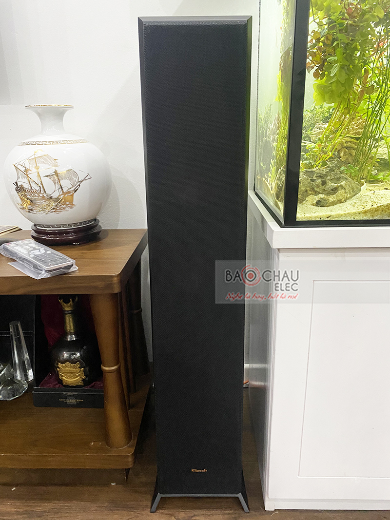 Dàn nghe nhạc gia đình anh Nguyên