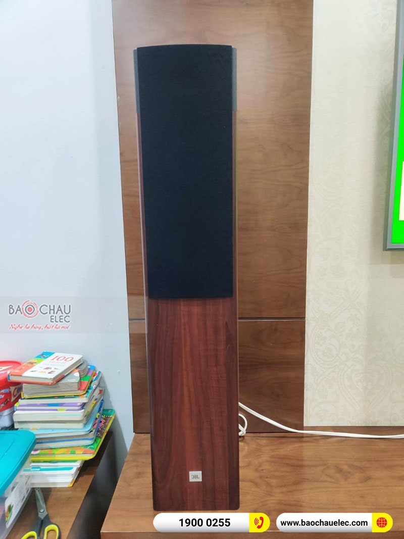 Dàn nghe nhạc gia đình anh Thu